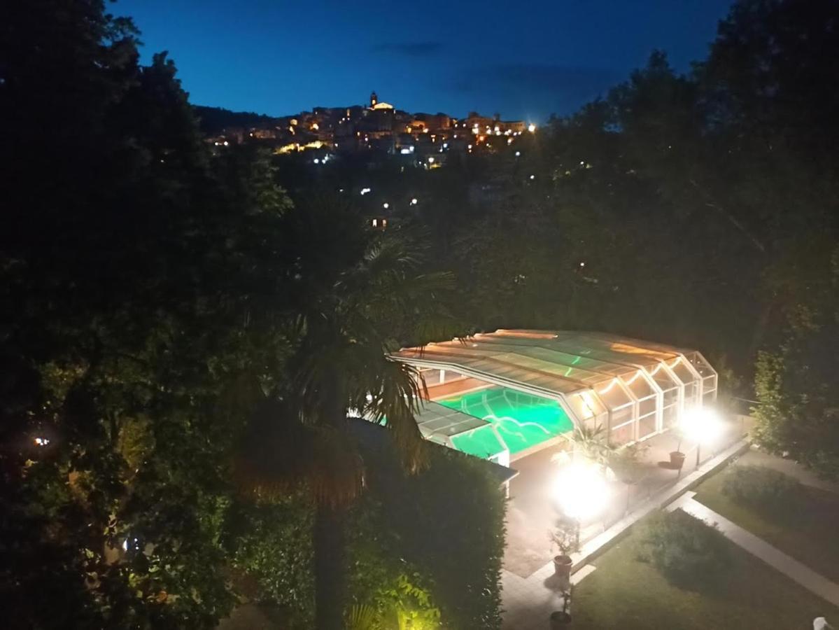 King Hotel Fiuggi Bagian luar foto