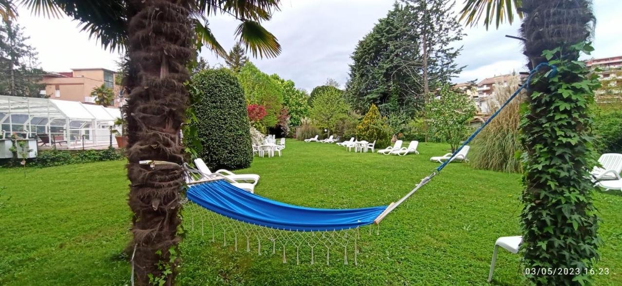 King Hotel Fiuggi Bagian luar foto