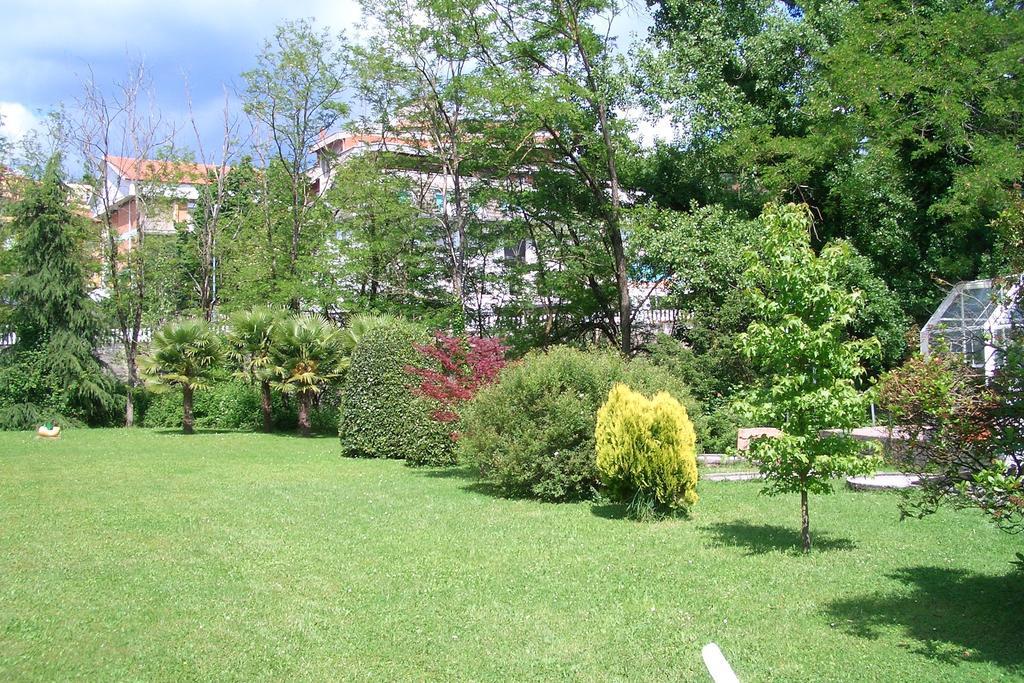 King Hotel Fiuggi Bagian luar foto
