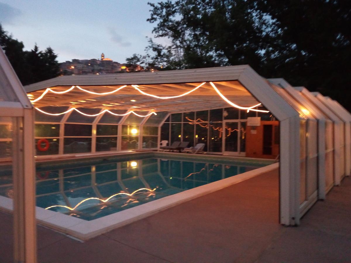 King Hotel Fiuggi Bagian luar foto