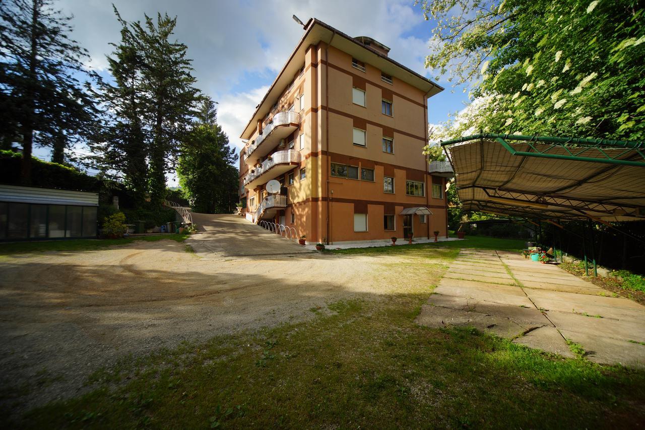 King Hotel Fiuggi Bagian luar foto