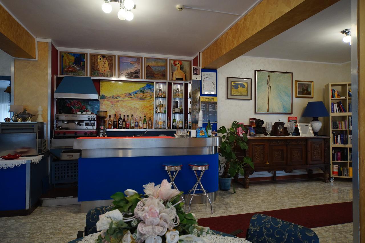 King Hotel Fiuggi Bagian luar foto